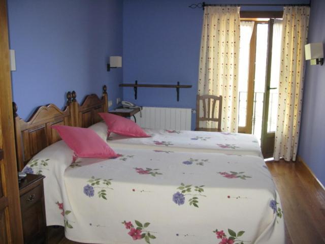 La Posada De Cucayo Dobres Esterno foto